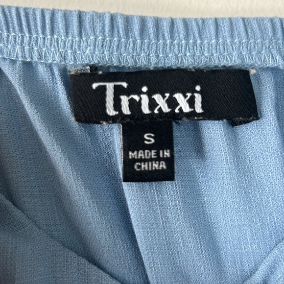 Francesca's light blue romper - Picture 3 of 3